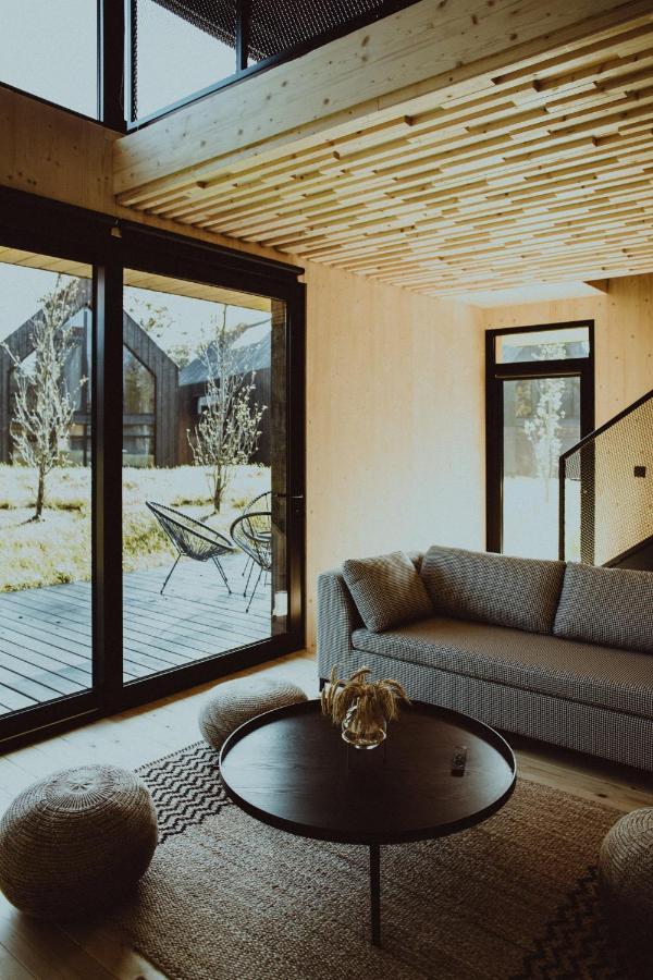 Camppinus Park Villa Jezierzany Dış mekan fotoğraf