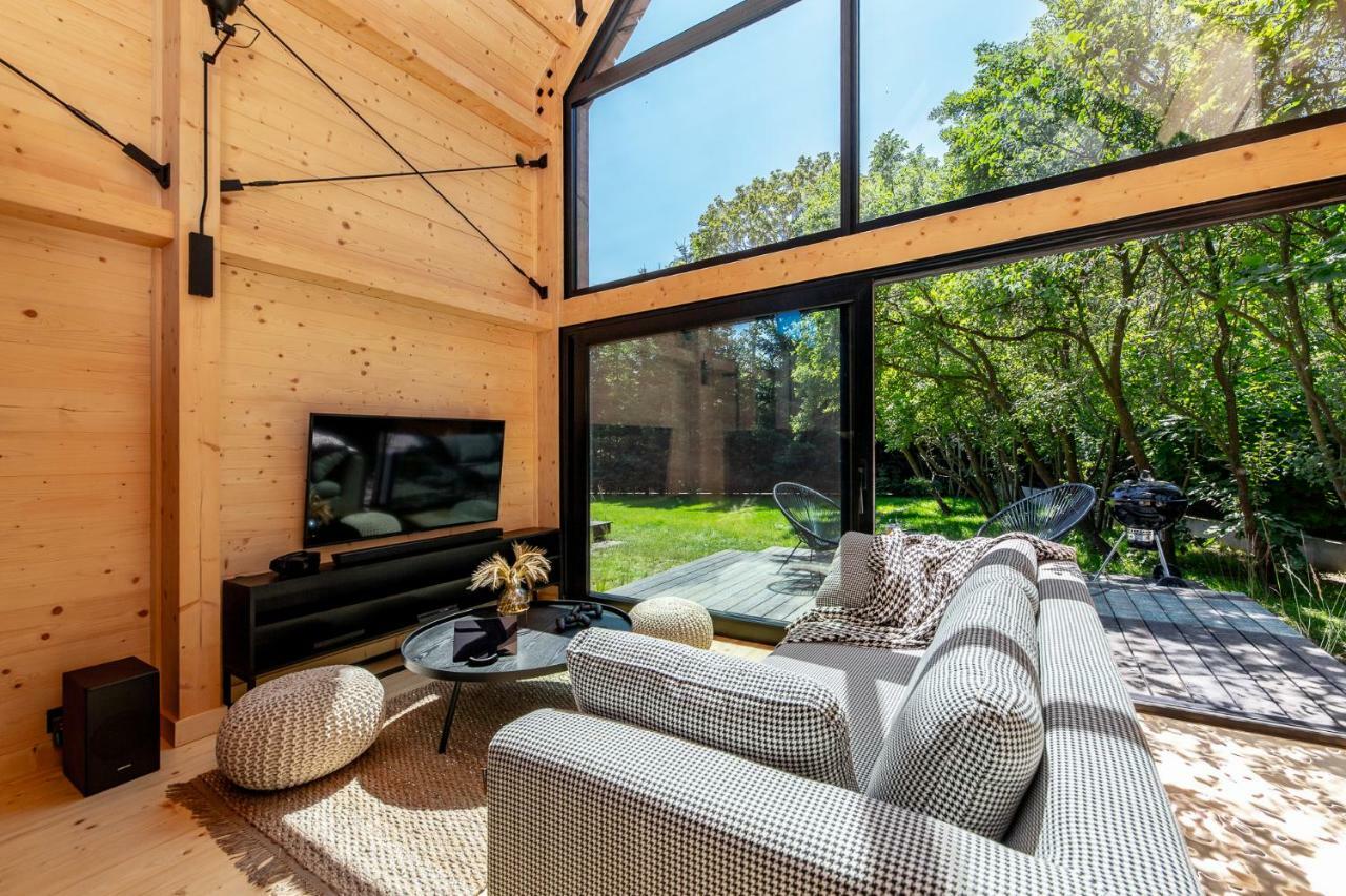 Camppinus Park Villa Jezierzany Dış mekan fotoğraf